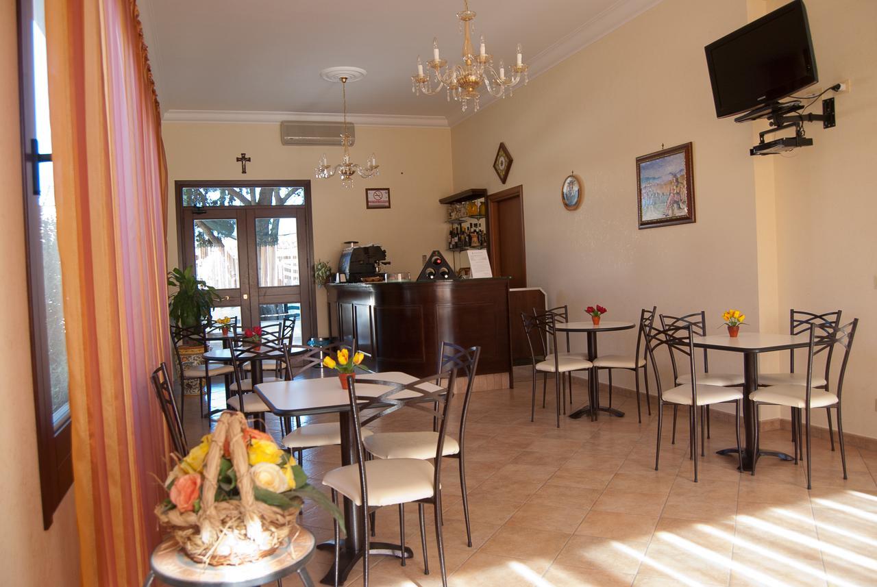 Hotel Terra Degli Elimi 3*