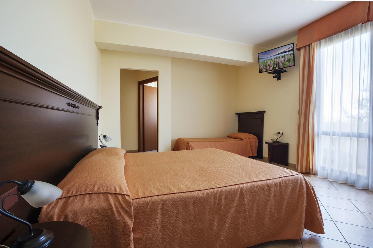Hotel Terra Degli Elimi 3*