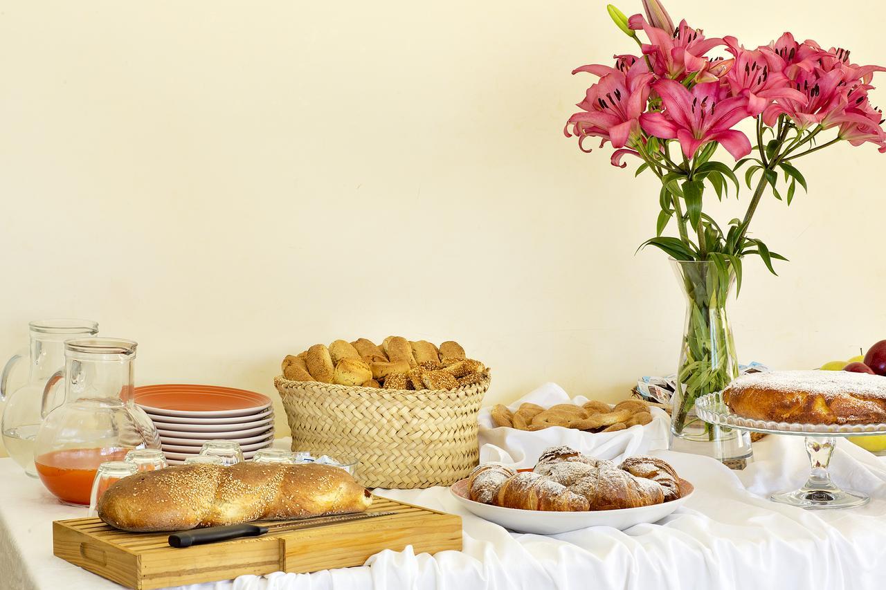 Hotel Terra Degli Elimi 3*